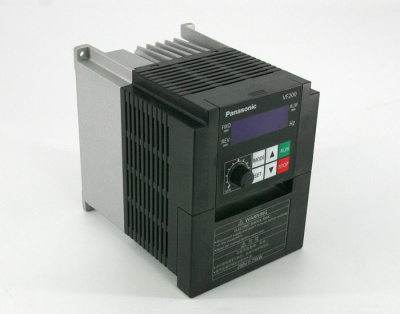 Преобразователь частоты 0,75 kW Panasonic AVF200-0072_2